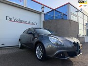 Alfa Romeo Giulietta - 1.4 T Distinctive|PDC|Clima|Cruise|