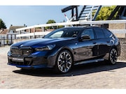 BMW i5 - M60 Touring M60 xDrive|Full opt.|Garantie tot 10-07-2029|1e 