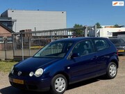 Volkswagen Polo - 1.4-16V Highline
