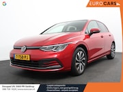 Volkswagen Golf - 1.0 eTSI 110pk Active Automaat Panorama dak Navigatie Climat