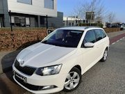 Skoda Fabia - 1.0 TSI Style Airco Multimedia voorbereiding Parkeersensoren
