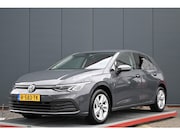 Volkswagen Golf - 1.0 eTSI Life Business