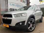 Chevrolet Captiva - 2.4i LT 2WD|Trekhaak|Camera|Airco|7-persoons|