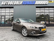 Mazda 3 - 2.0 Skylease NL.Auto/Trekhaak/Climatronic/Cruise-control/2de