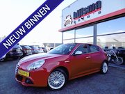 Alfa Romeo Giulietta - 1.4 T Distinctive | NL-AUTO | PANO | CRUISE | NAVI | LMV |