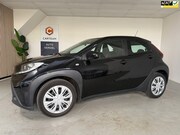 Toyota Aygo X - 1.0 VVT-i MT Play Airco, Carplay/Navigatie, Camera, Navigati