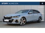 BMW 5-serie - 5 Serie Touring 540d xDrive M Sport Automaat / Pan
