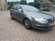 Volkswagen Passat - 2.0 FSI Comfortline