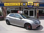 Alfa Romeo Giulietta - 1.4 T M.AIR BUS. SUP / Parkcontrol / Leder