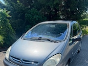 Citroën Xsara Picasso - 1.8i-16V Différence 2