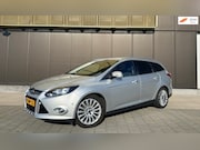Ford Focus - 1.6 EcoBo Titanium | Keyless | 182PK | Navi Sony | Parkhulp