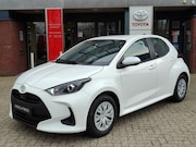 Toyota Yaris - 1.5 Hybrid NIEUW VOORRAADVOORDEEL NU €23.900! NORMAAL €27.19