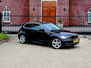 BMW 1-serie - 116i Business Line / Airco / Navi / Camera / Bluethoot / Apk