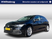 Volkswagen Golf - 1.0 eTSI DSG Life Business / Navigatie / PDC / Geheugen stoe