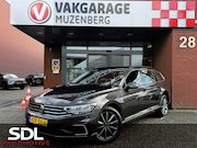 Volkswagen Passat - Variant 1.4 TSI PHEV GTE Business 94,8 SOH!! // // LED // AD