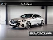 BMW 5-serie - 5 Serie Sedan 520i | M Sport Pro | Glazen Panorama