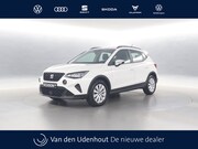 Seat Arona - 1.0 TSI 95pk Style / Navigatie via App Connect / Parkeersens