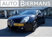 Alfa Romeo Giulietta - 1.4 T Dist. Lusso / INCL. 12mnd BOVAG / 18 INCH