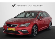 Seat Leon - ST 1.5 TSI FR Business Intense Panoramadak Camera Trekhaak a