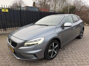 Volvo V40 - 1.5 T3 Polar+ Sport Stoelverw/Pano/HK/Clima/LED
