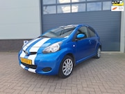 Toyota Aygo - | 1.0-12V Comfort | Bluetooth | Navi | Grootscherm | 2e eige