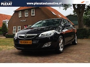 Opel Astra - 1.6 Turbo Cosmo 180PK | Trekhaak | Airco | Multimedia | 5-de