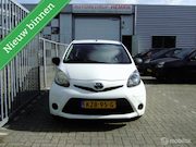 Toyota Aygo - 1.0 VVT-i x-clusiv