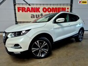 Nissan Qashqai - 1.3 DIG-T 159PK N-Connecta + Panorama|Trekhaak|Parelmoer|360