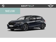 BMW 1-serie - M135i xDrive Panoramadak | Harman Kardon | Head Up | Schaals