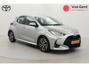 Toyota Yaris - 1.5 VVT-i Dynamic | Trekhaak | Navigatie | Apple Carplay / A