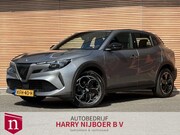 Alfa Romeo Junior - Elettrica 54 kWh Clima / Cruise / Lm velg / Carplay