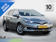 Toyota Auris - 1.8 Hybrid Executive