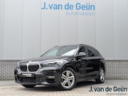 BMW X1 - sDrive18i Executive | M-Sport | Panorama | LED| Camera