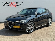 Alfa Romeo Stelvio - 2.2d maat Cruise Clima Navigatie Pdc Dab+ Afn Trekhaak Bluet