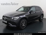Mercedes-Benz GLC-klasse - 300e AMG // SoH 96% // Panoramadak // Trekhaak // Memory // 