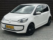 Volkswagen Up! - 1.0 move up! BlueMotion / Navigatie / Airco / NAP