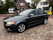 Volvo S40 - 2.0 D4 177pk 5 Cil 1e eig Autom Cruise isofix UNIEK NW APK Y