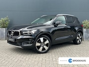Volvo XC40 - 2.0 T5 AWD Intro Edition | Pano | Trekhaak | Pilot Assist |