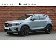 Volvo XC40 - B4 Plus Black Edition | Panoramadak | Trekhaak | 360 graden