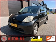 Daihatsu Sirion - 2 1.3-16V Comfort | AUTOMAAT|KOUDE AIRCO|ELEKT.PAKKET|