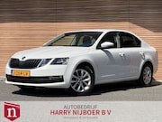 Skoda Octavia - 1.0 TSI Greentech Business Edition Navi / Carplay / Clima /