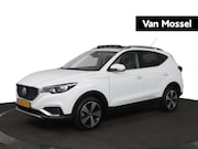 MG MG ZS - EV Luxury 45 kWh | Trekhaak | All Seasons | SOH 89%