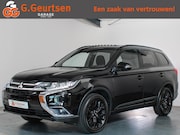 Mitsubishi Outlander - 2.0 Instyle 7-Persoons Schuifkanteldak, Trekhaak, LED, Cruis