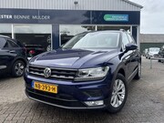 Volkswagen Tiguan - 1.4 TSI ACT Comfortline NAVI / TREKHAAK / AIRCO/ECC