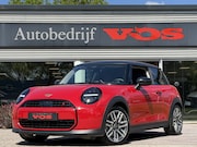 MINI Cooper - 2.0 Cooper S Classic XS 204 pk | Camera | Stuurverwarming |