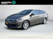 Toyota Auris - Touring Sports 1.8 Hybrid Trend Panoramic | Navigatiesysteem