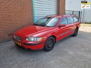 Volvo V70 - 2.4D Airco! Bj:2005 NAP