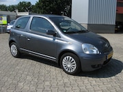 Toyota Yaris - 1.3 VVT-i S-Line Nederlandse auto met Airco!! en Dealer onde