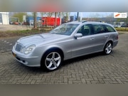 Mercedes-Benz E-klasse - 240 Elegance
