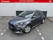Toyota Yaris - 1.5 Hybrid 115 Business Plus Special | Parkeersensoren Voor